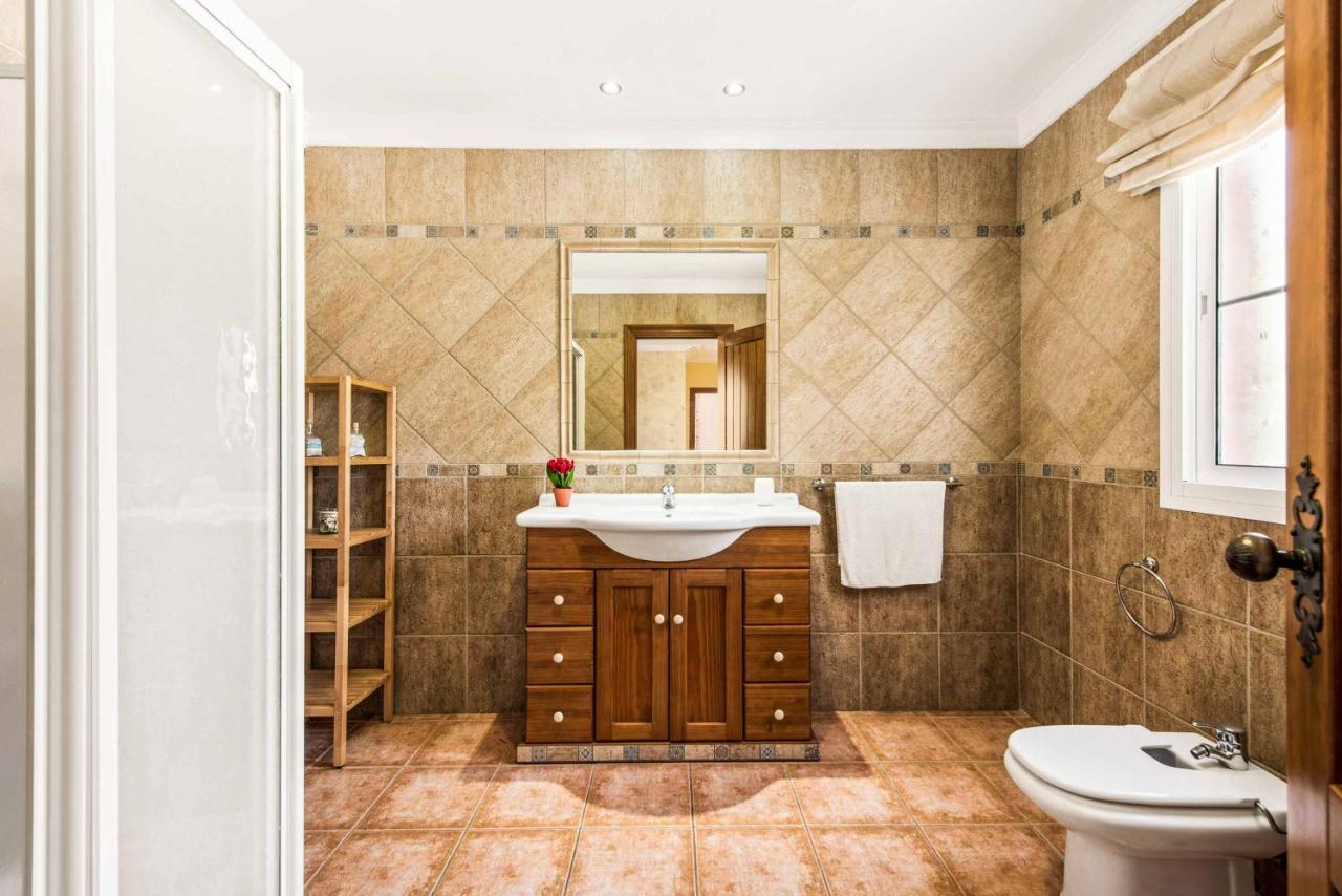 Villa Sol Нерха Экстерьер фото