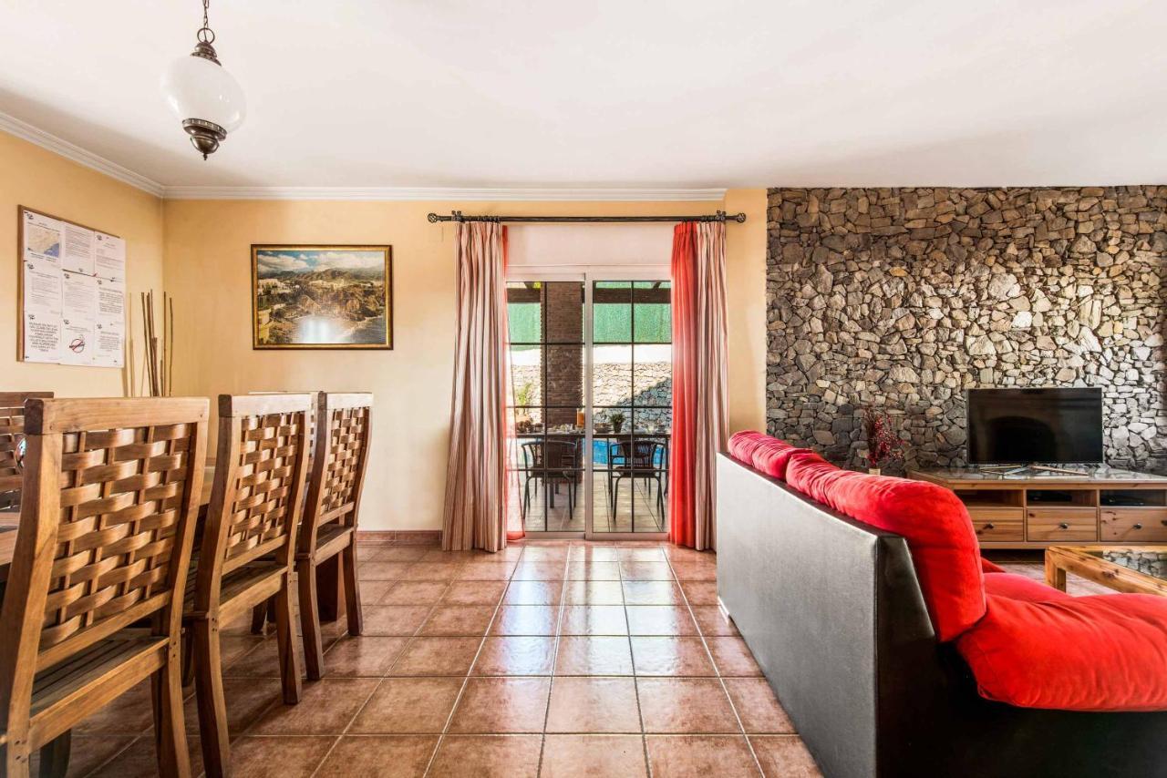 Villa Sol Нерха Экстерьер фото
